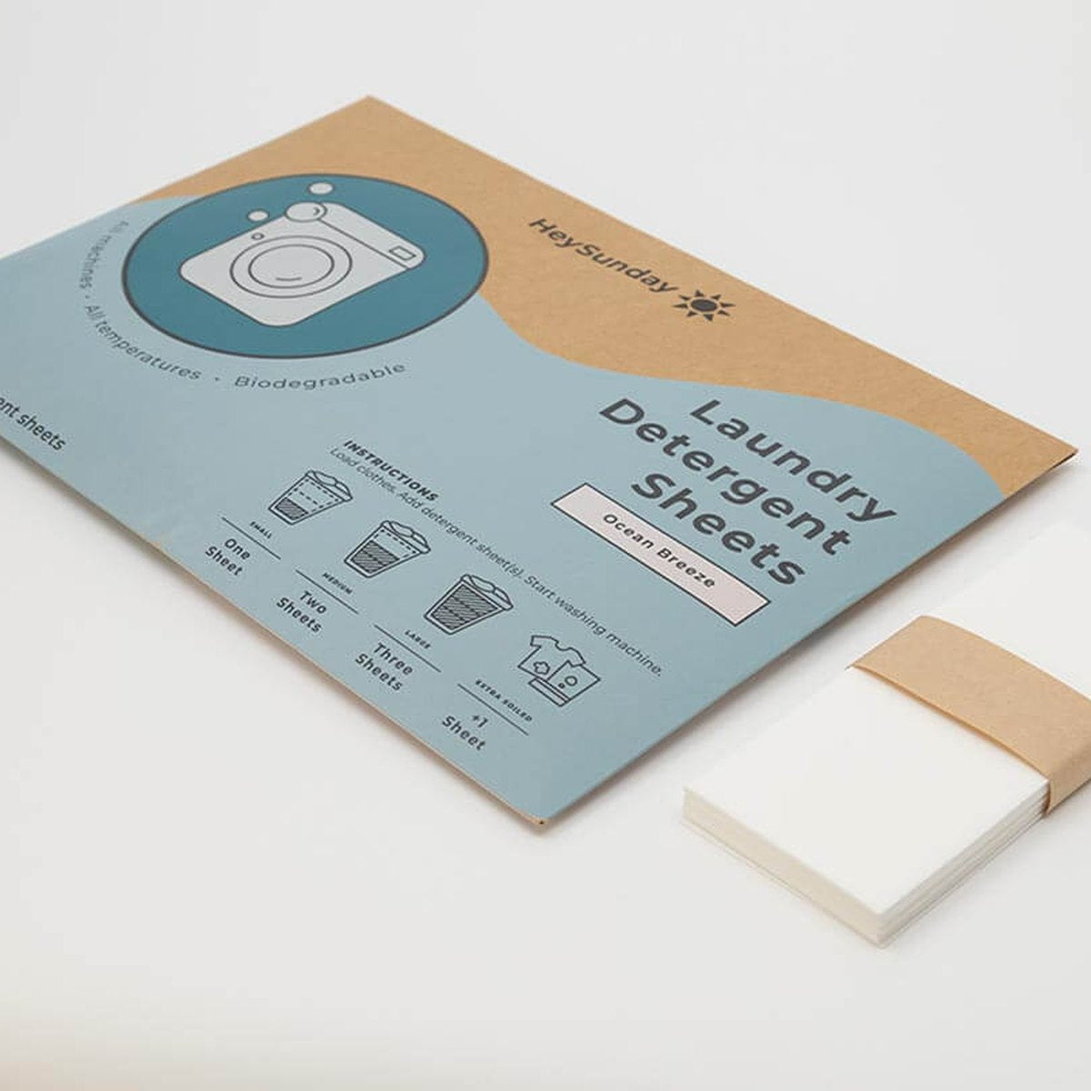 A pack of HeySunday laundry sheets, Ocean Breeze