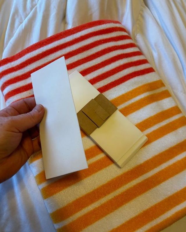 A customer's photo of HeySunday laundry sheets at home